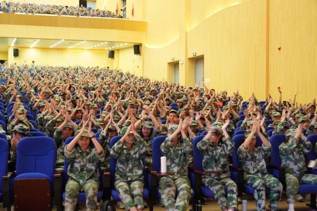 探索蜗牛世界，尽在女孩子对男孩子说“早点休息，别想太多”？问答平台！